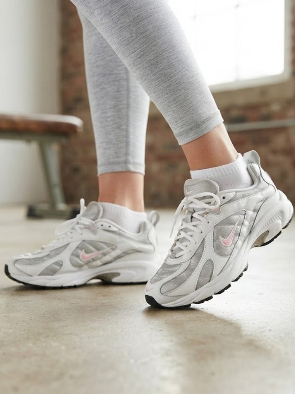 Nike Vintage Y2K Xccelerator TR White Silver Pink Women's Running Shoes Size 6.5